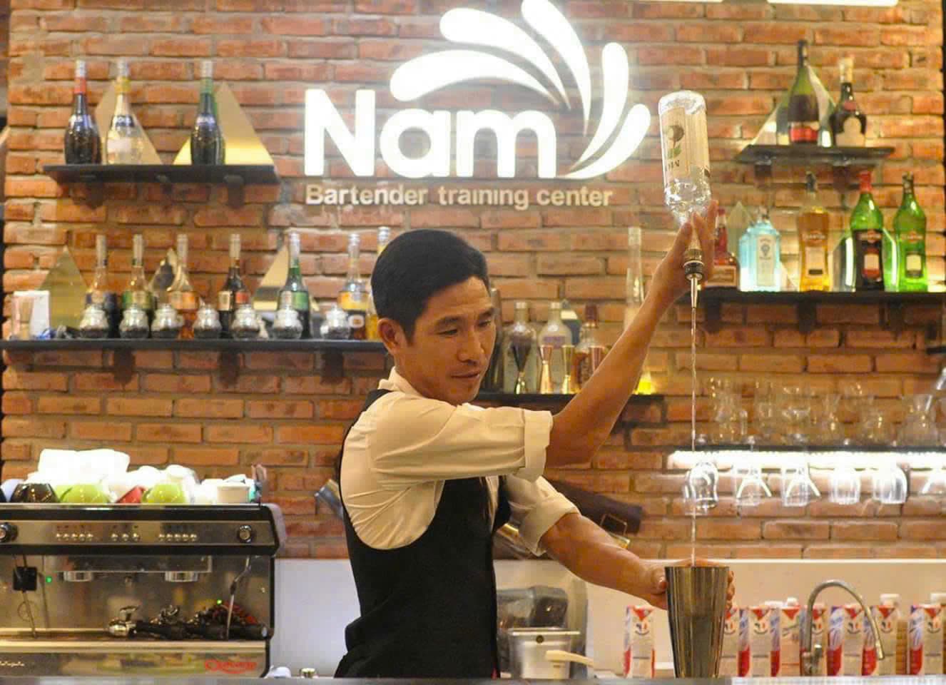 Ảnh giảng viên Nguyễn Đình Chi